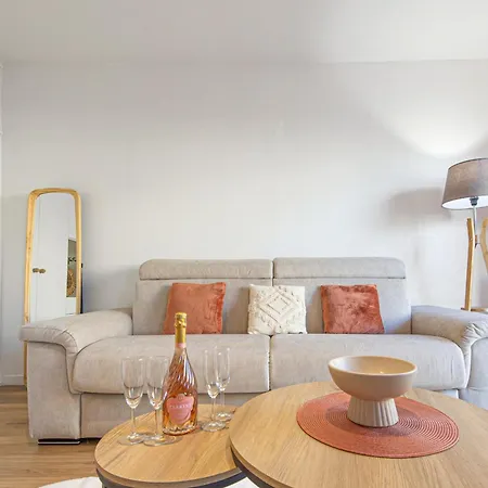 Apartament Du Casino - Somptueux En Plein Coeur De Mentona
